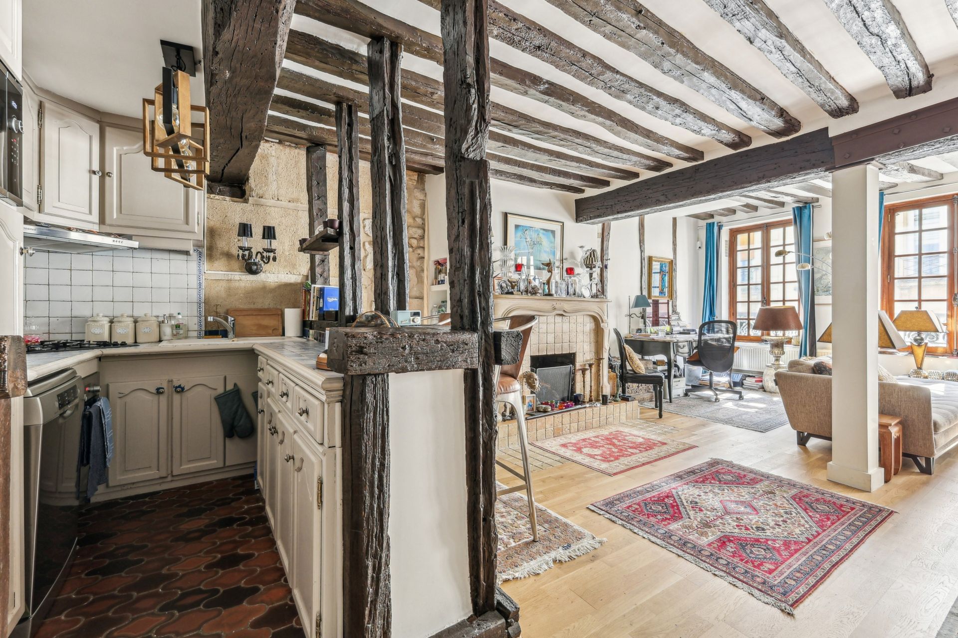 Sale Apartment Paris 3 75003 89 m²