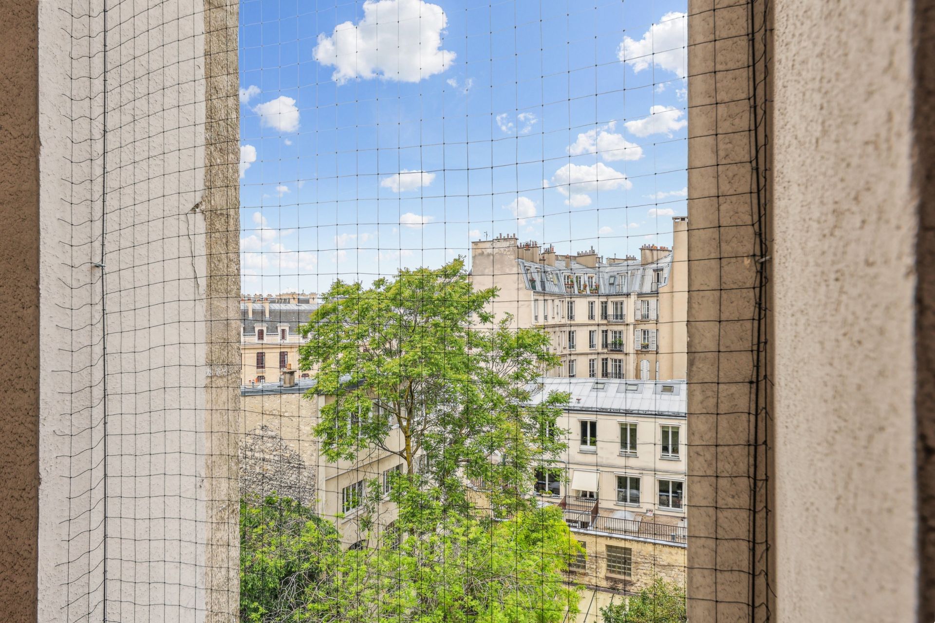 Sale Apartment Paris 4 75004 54 m²