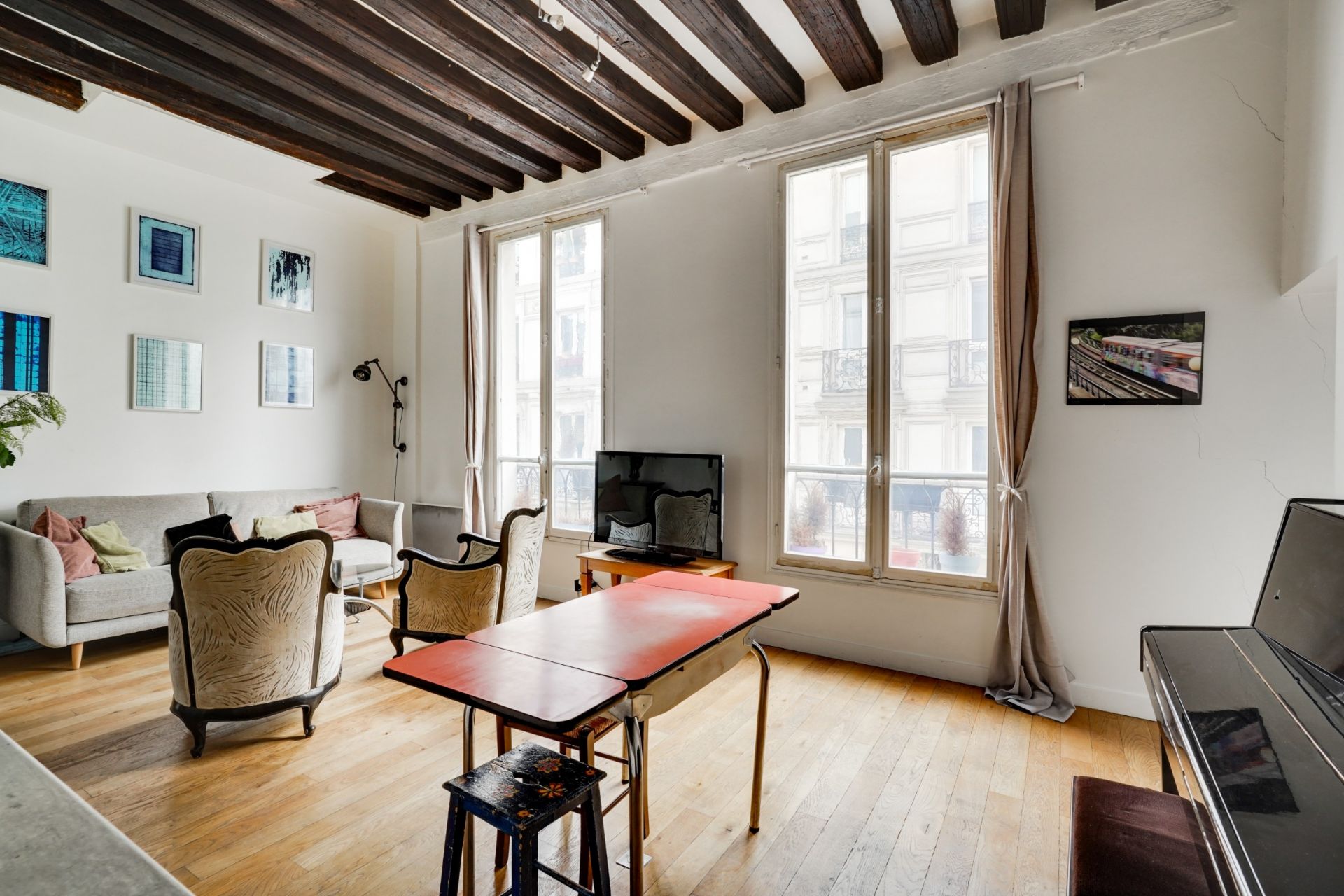 Sale Apartment Paris 1 (75001) 61.67 m²