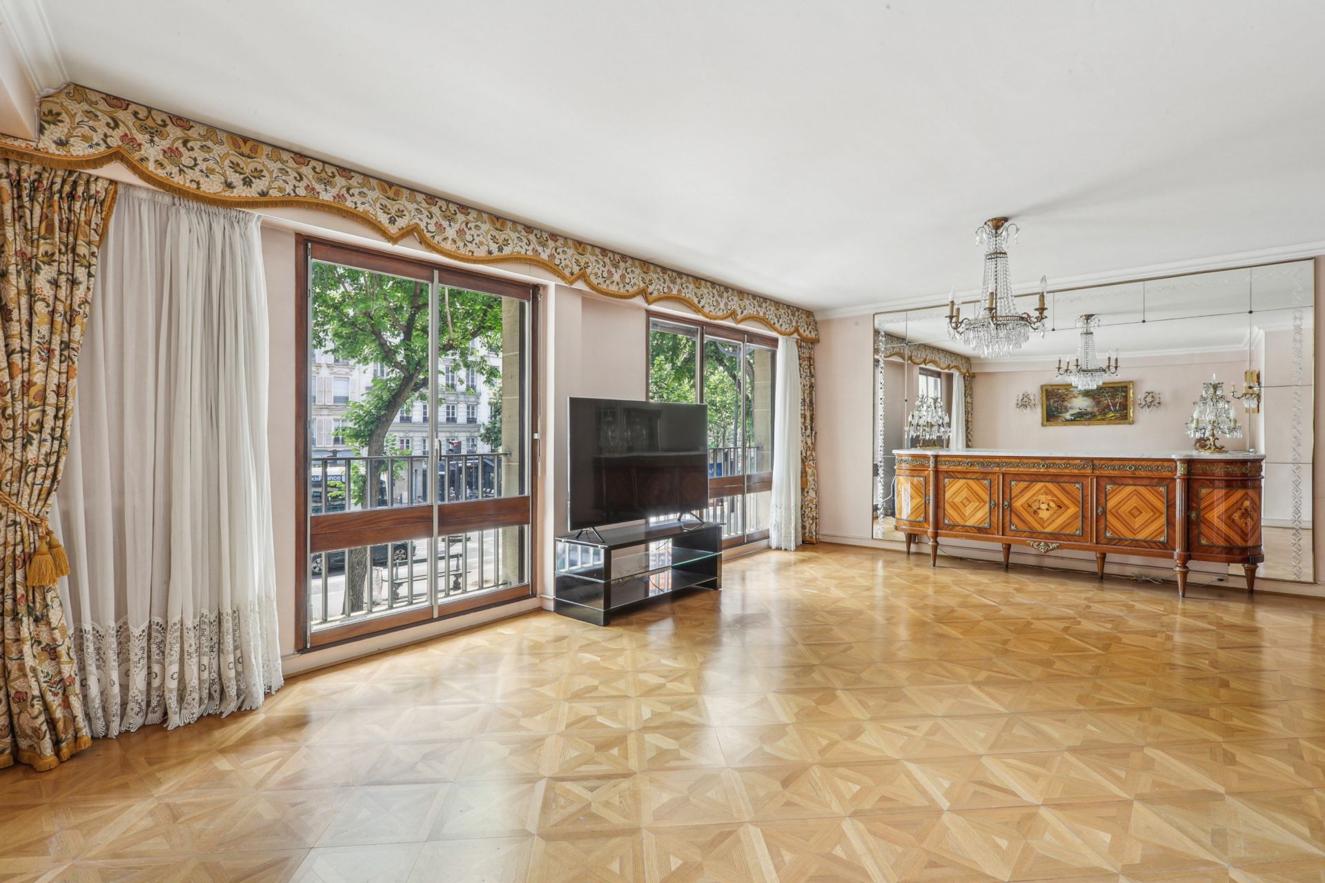 Sale Apartment Paris 12 75012 100 m²