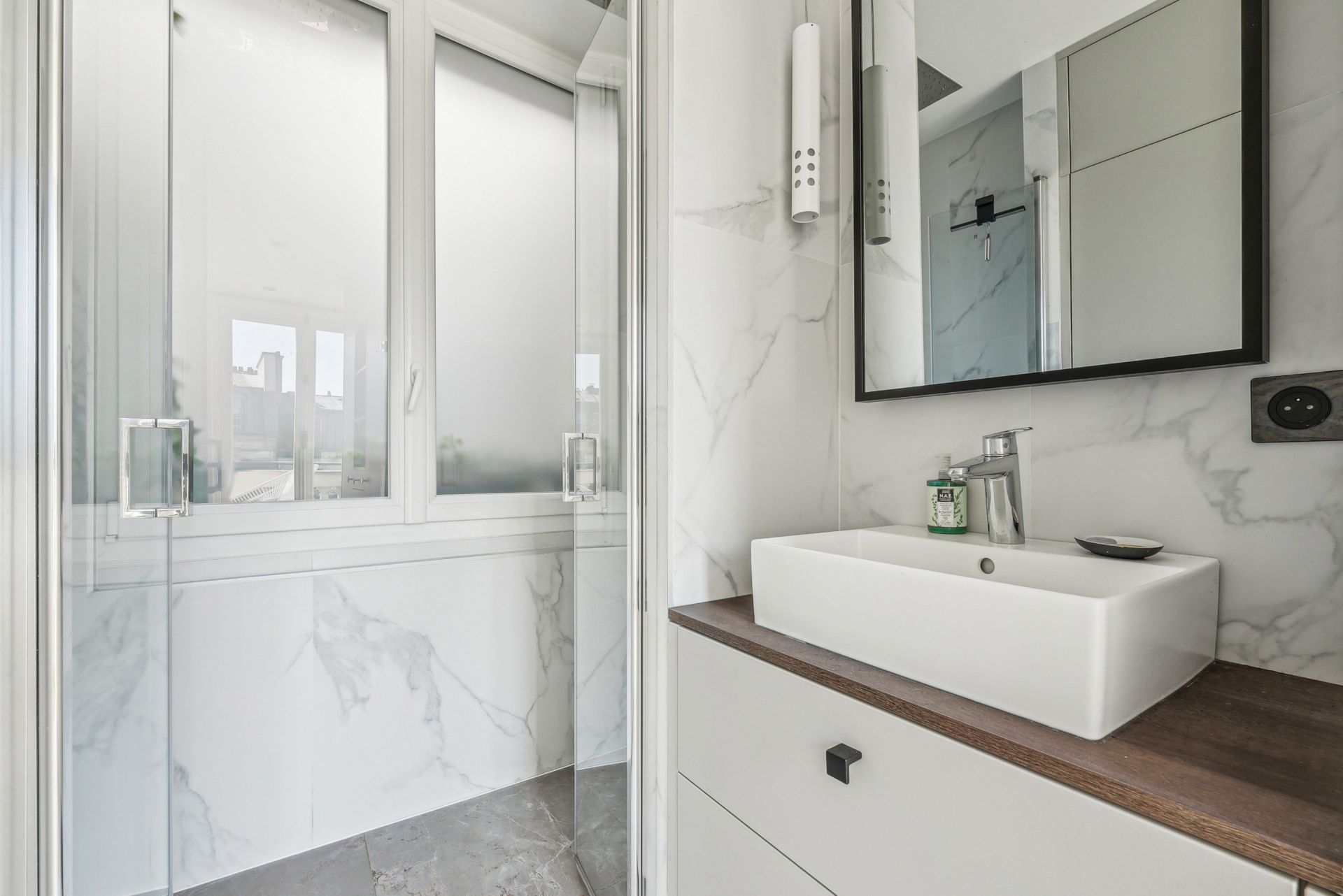 Vente Appartement Paris 10 75010 154 m²