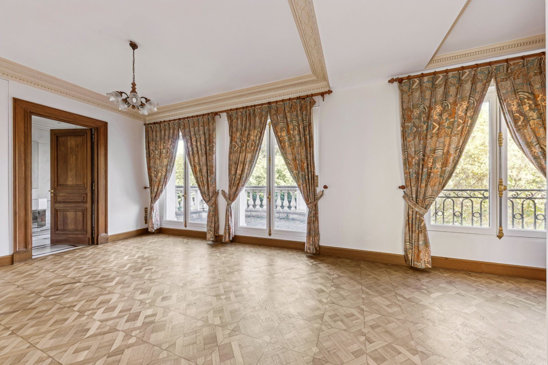 Vente Villa La Varenne St Hilaire 94210 1000 m²