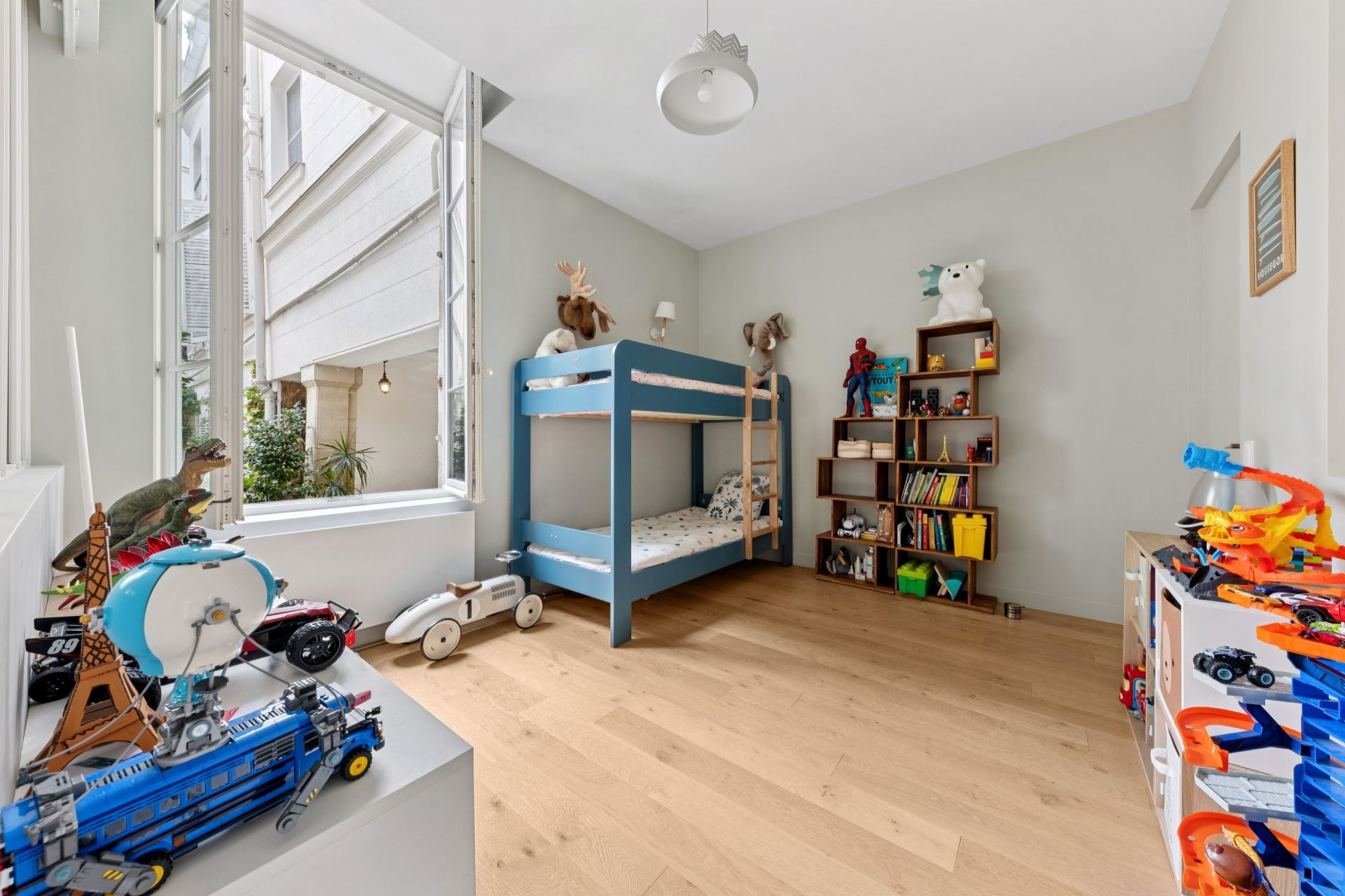 appartement 5 pièces en vente sur PARIS (75003) Vente Appartement Paris 3 75003 175.7 m²