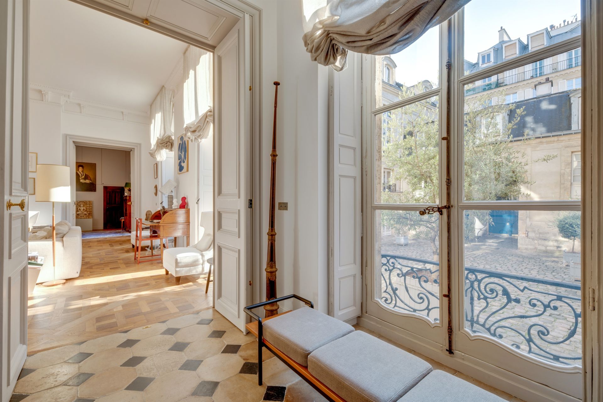appartement 6 pièces en vente sur PARIS (75004) Vente Appartement Paris 4 75004 218.63 m²