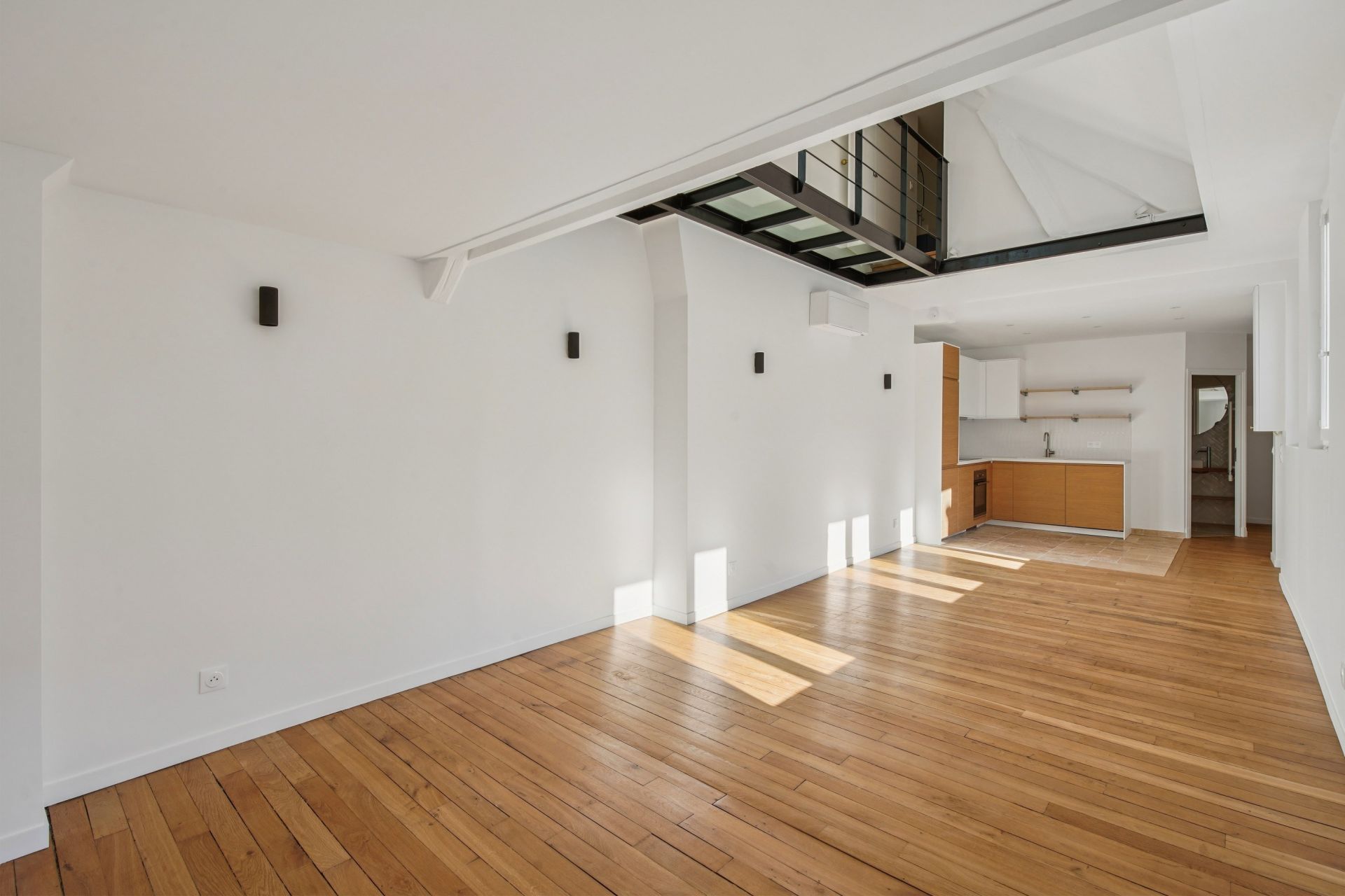 Sale Apartment Paris 7 75007 70.56 m²