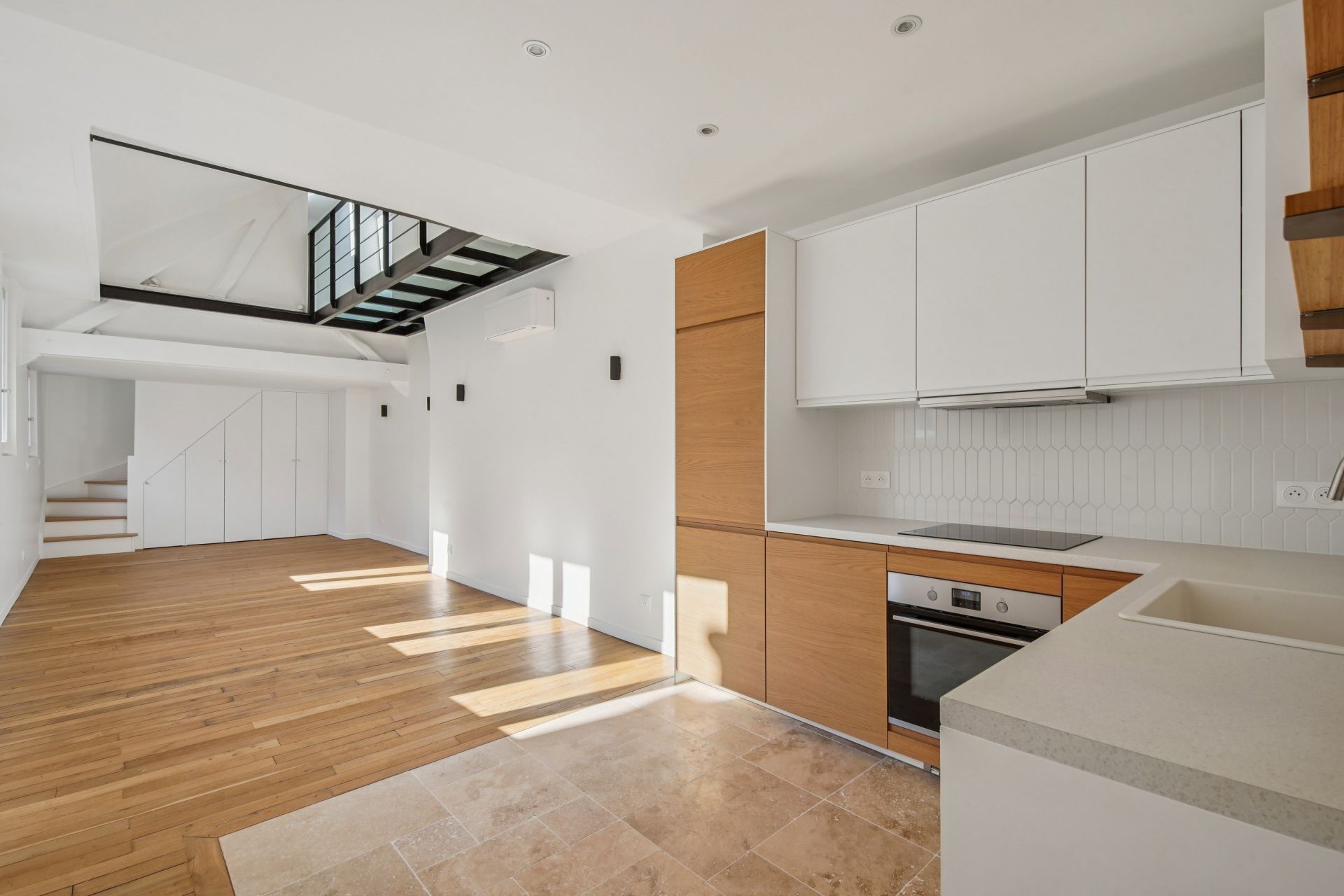 Sale Apartment Paris 7 75007 70.56 m²