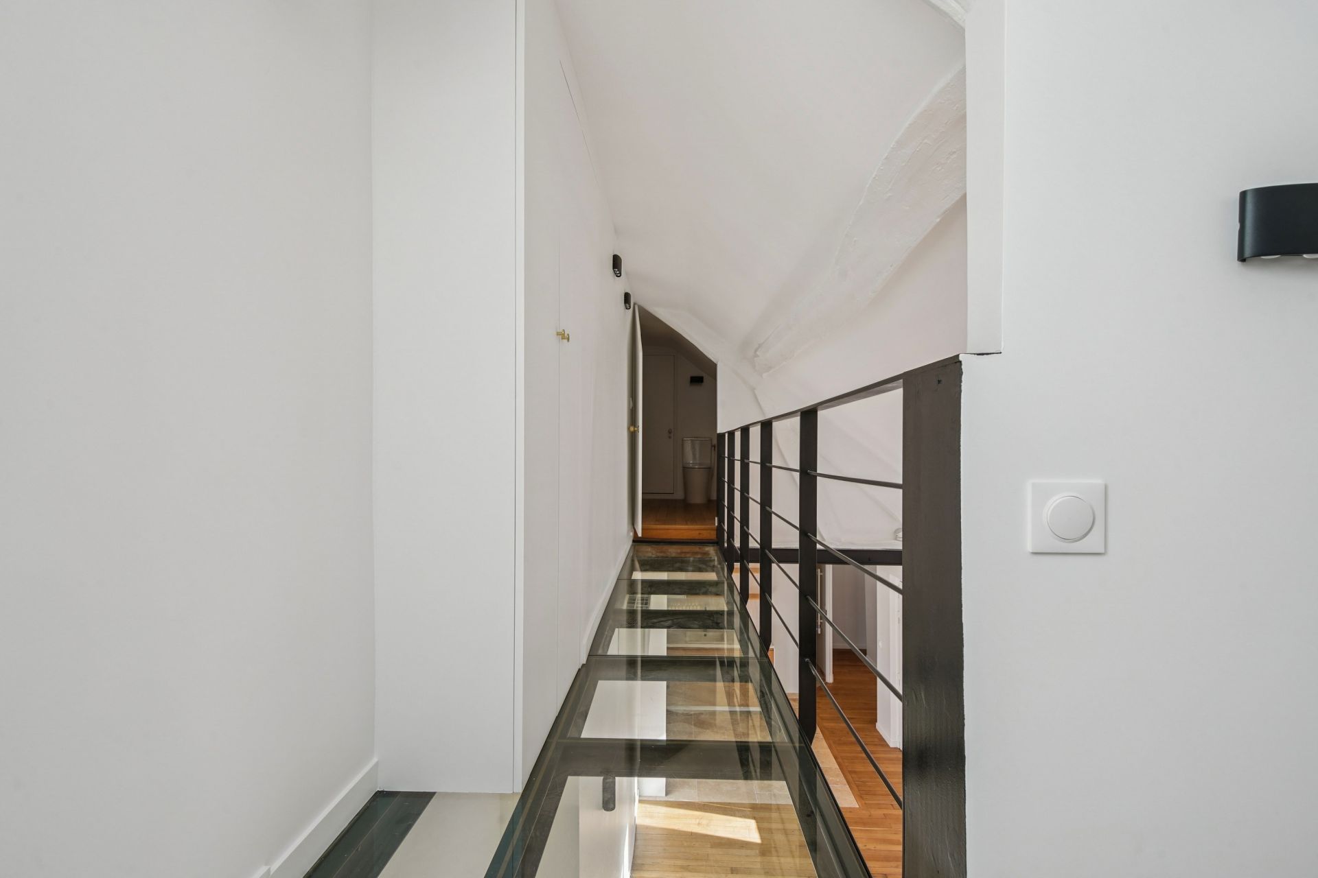Sale Apartment Paris 7 75007 70.56 m²