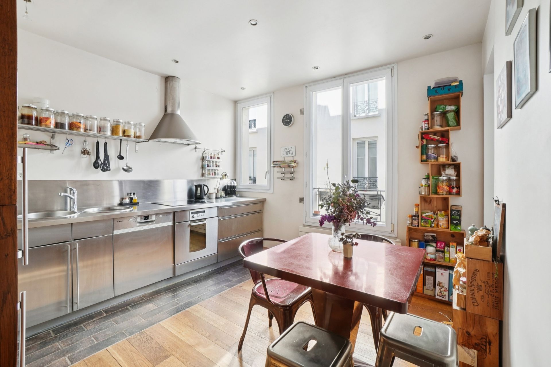 Sale Apartment Paris 11 75011 130.06 m²