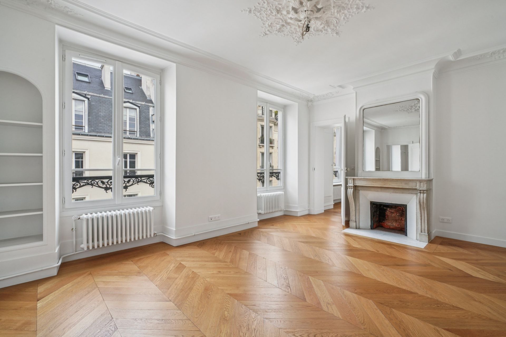 Sale Apartment Paris 3 75003 81 m²
