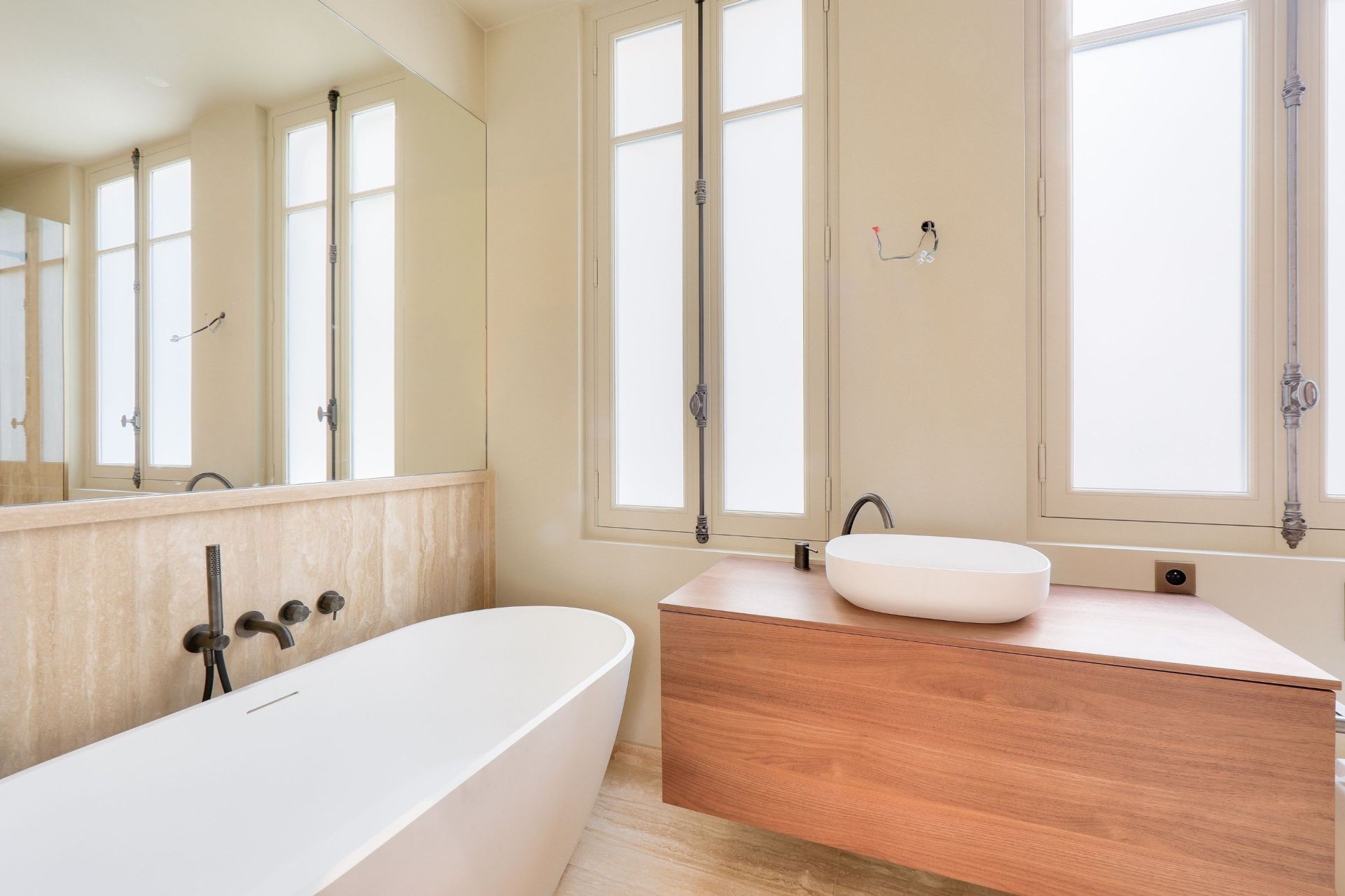 Sale Apartment Paris 6 75006 90.02 m²