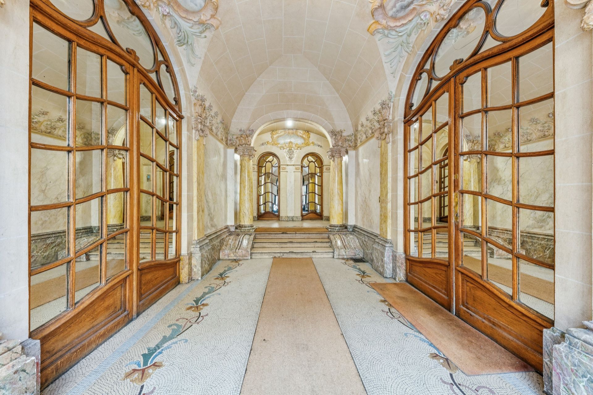 Sale Apartment Paris 10 75010 127.03 m²