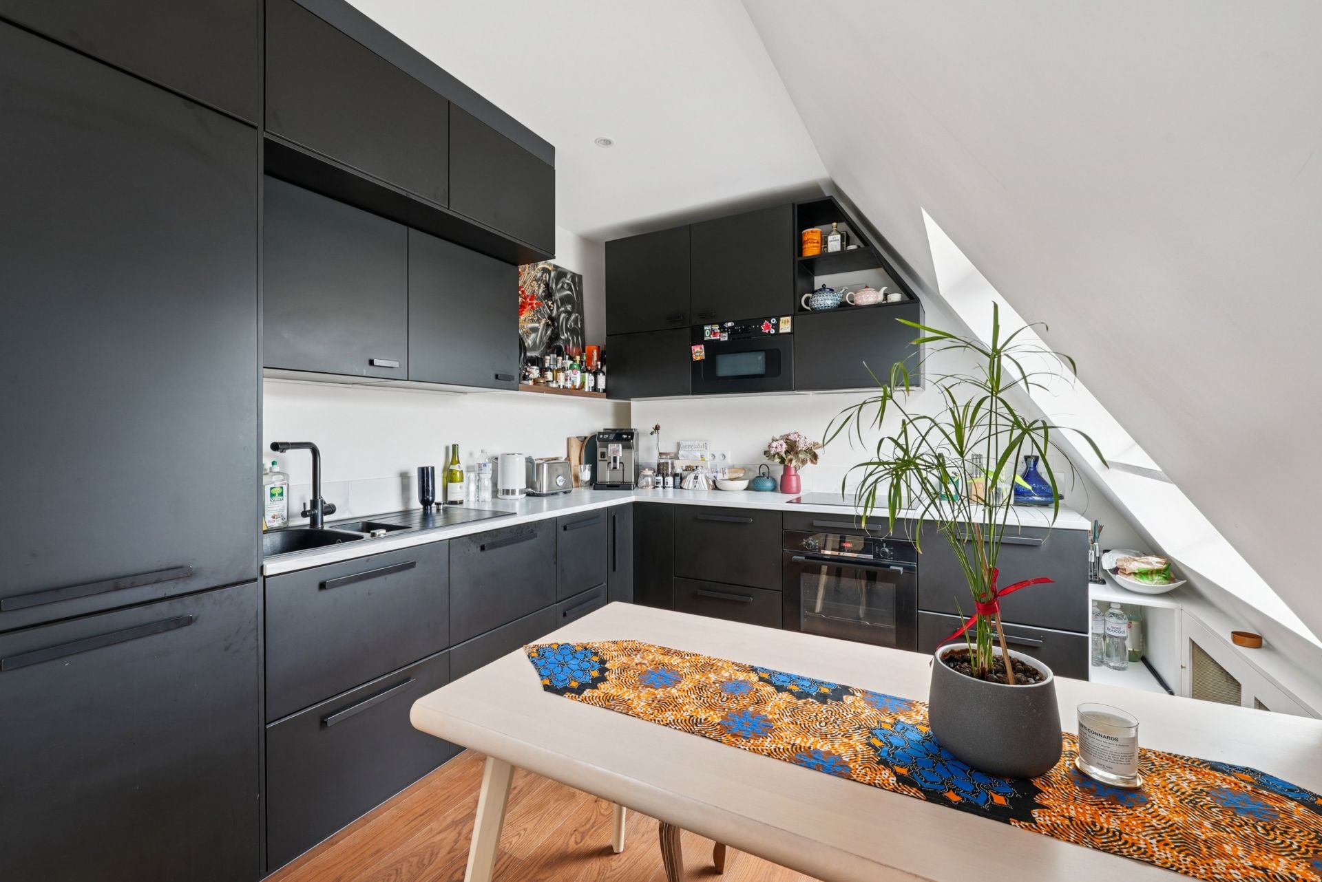 Sale Apartment Paris 8 75008 47 m²