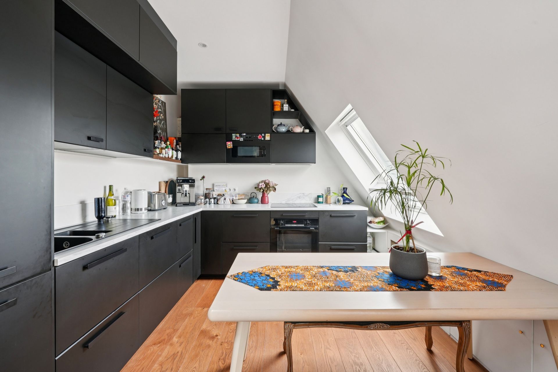 Sale Apartment Paris 8 75008 47 m²