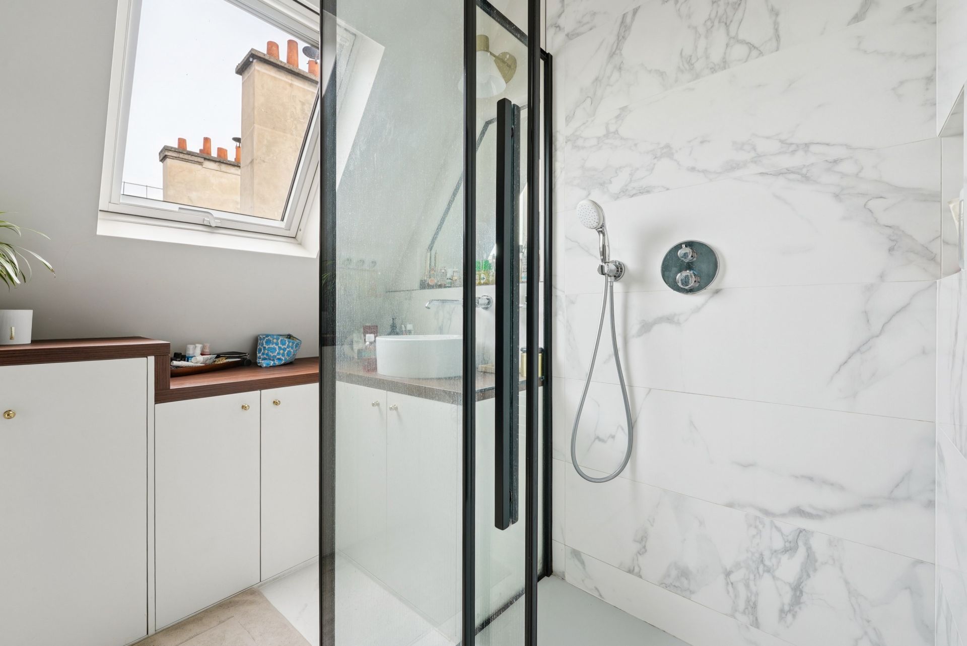 Sale Apartment Paris 8 75008 47 m²