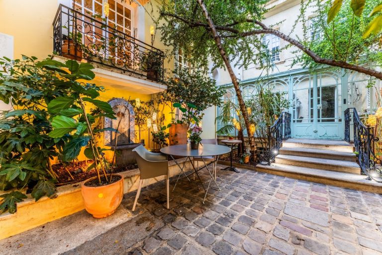 maison bourgeoise 15 Pièces en vente sur PARIS (75004)