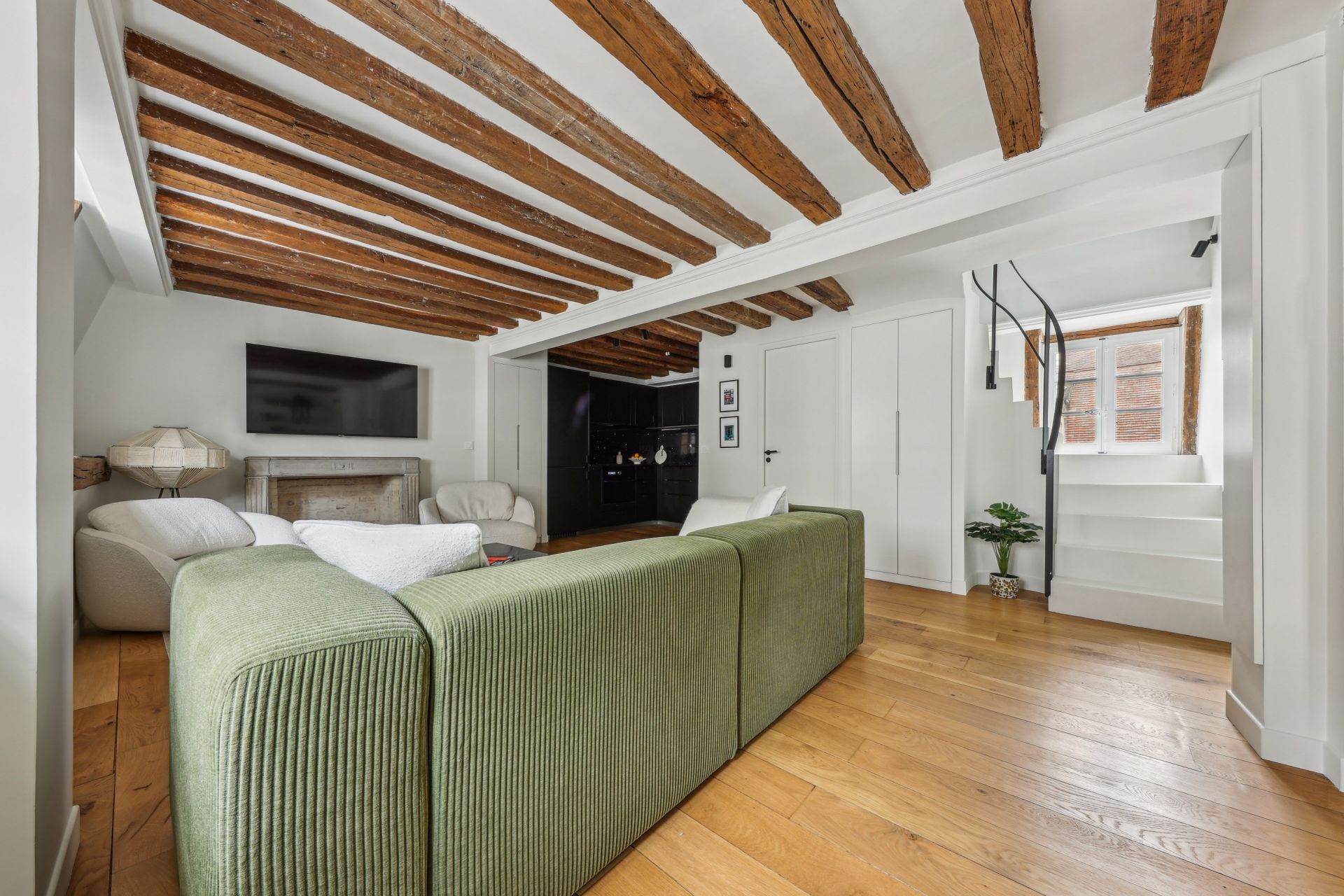 apartment 3 rooms for sale on PARIS (75004) Sale Apartment Paris 4 75004 85.41 m²