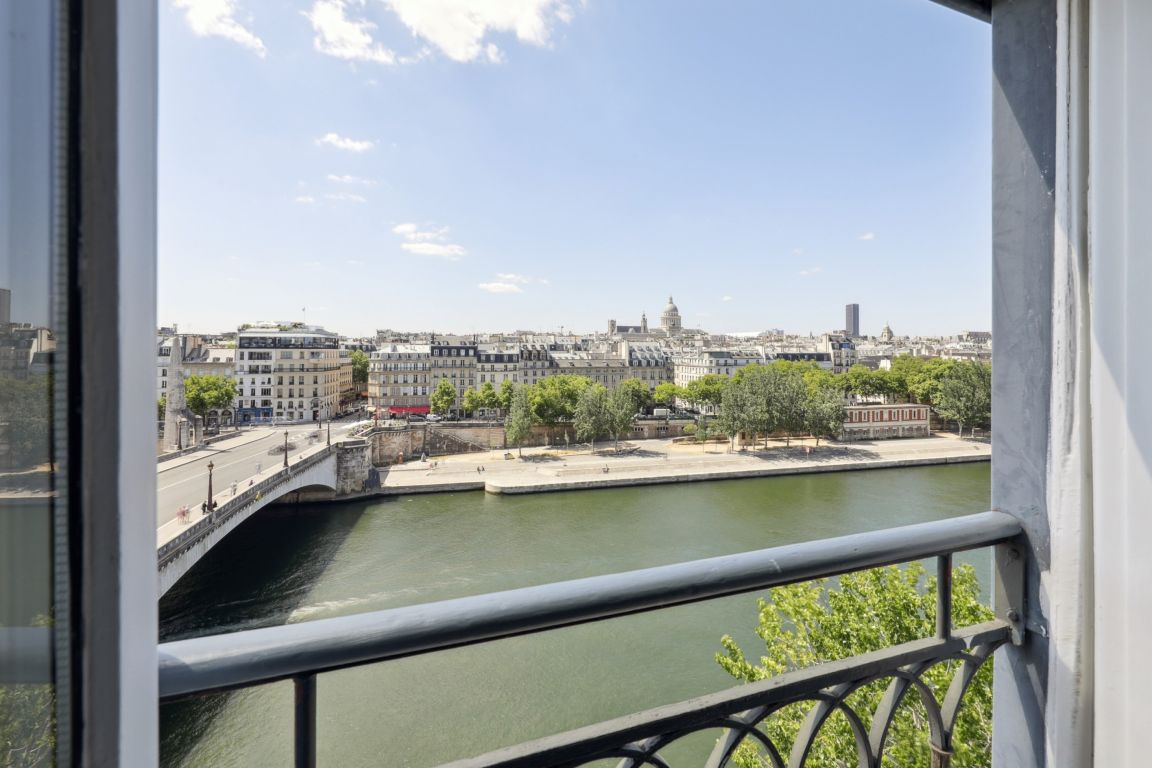 Vente Appartement Paris 4 75004 83 m²